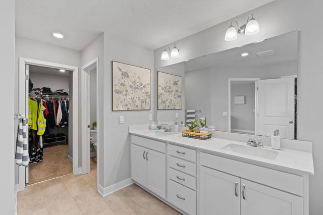 17131 Doppler Lane, Lakeville, MN 55044