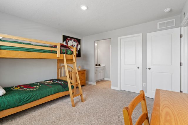 17131 Doppler Lane, Lakeville, MN 55044