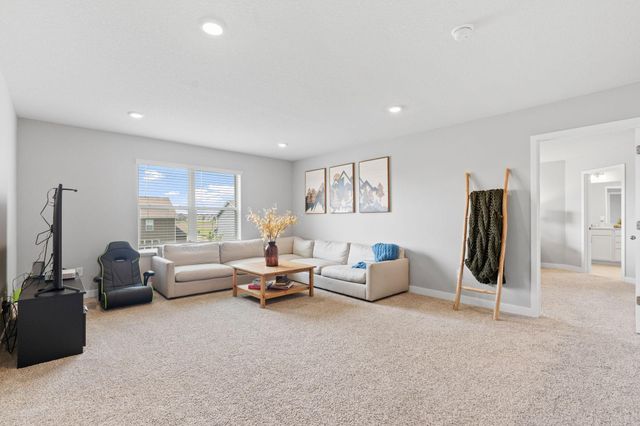 17131 Doppler Lane, Lakeville, MN 55044