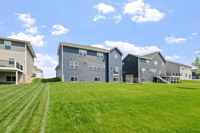 17131 Doppler Lane, Lakeville, MN 55044