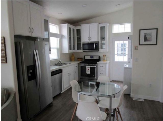8250 Lankershim Boulevard ELM 3, North Hollywood, CA 91605