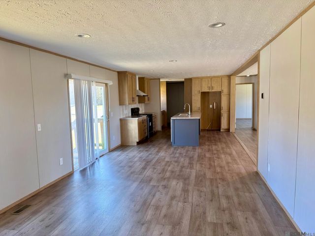 5425 Morris St, Carville, LA 70721