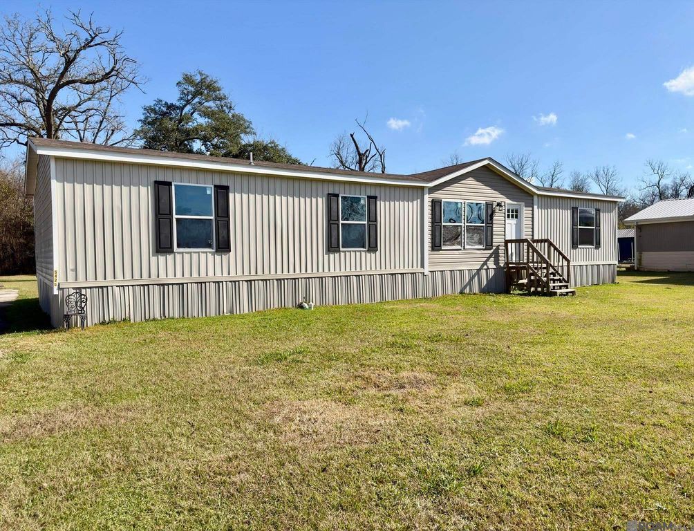 5425 Morris St, Carville, LA 70721