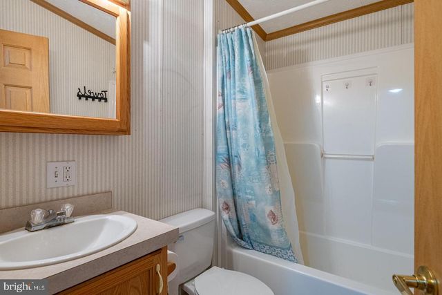 1033 BARBERRY AVE, Reading, PA 19605