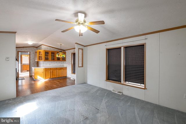 1033 BARBERRY AVE, Reading, PA 19605