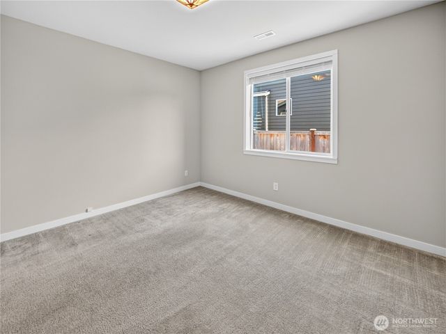 3373 Fisk Avenue, Enumclaw, WA 98022