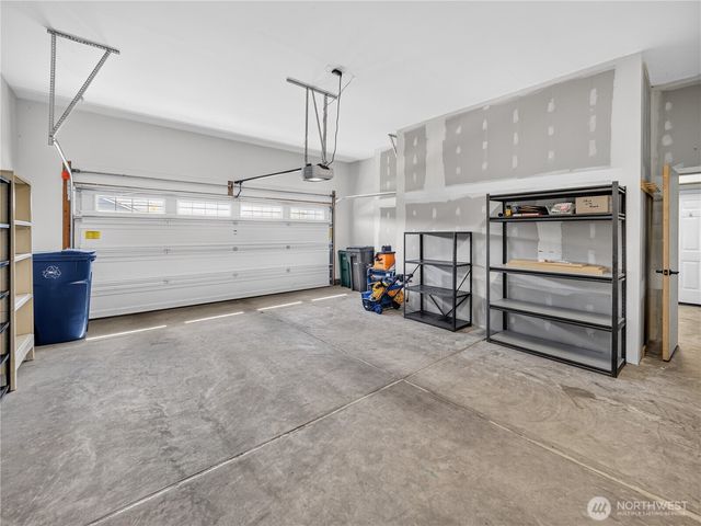3373 Fisk Avenue, Enumclaw, WA 98022