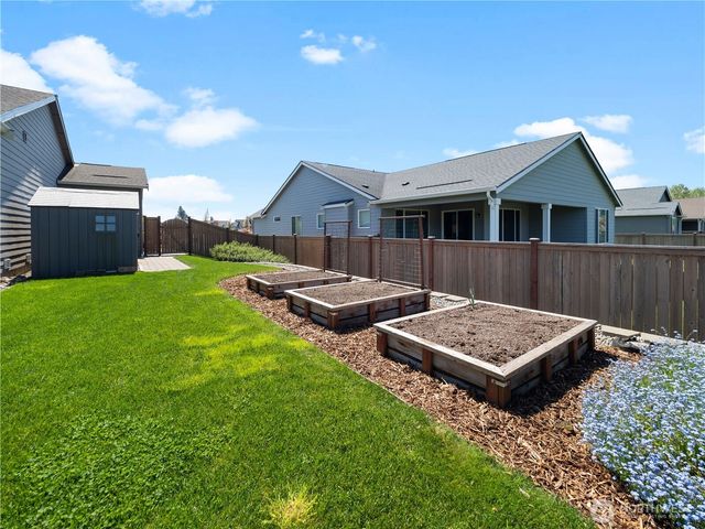 3373 Fisk Avenue, Enumclaw, WA 98022