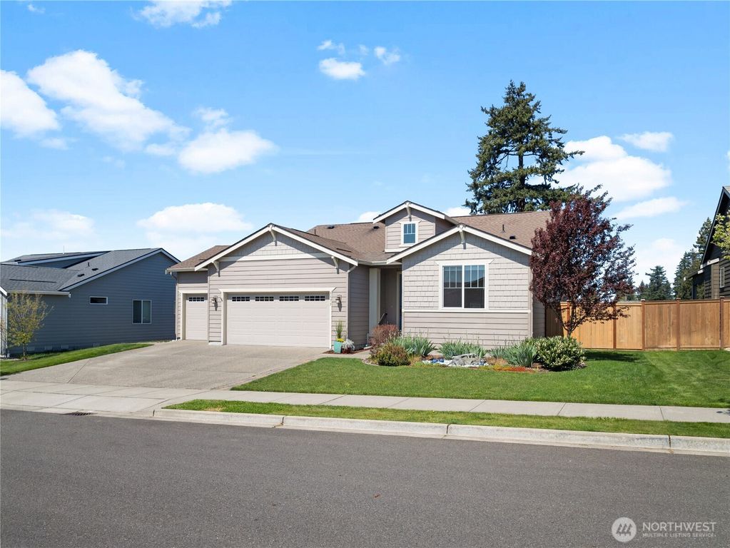 3373 Fisk Avenue, Enumclaw, WA 98022