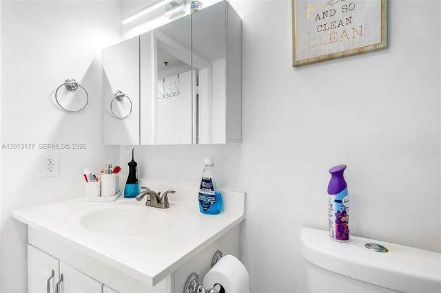 919 Hillcrest 607, Hollywood, FL 33021