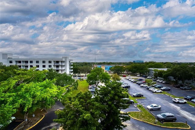 919 Hillcrest 607, Hollywood, FL 33021