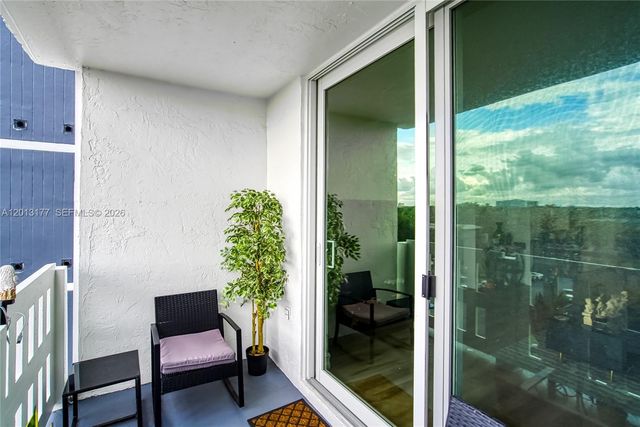 919 Hillcrest 607, Hollywood, FL 33021