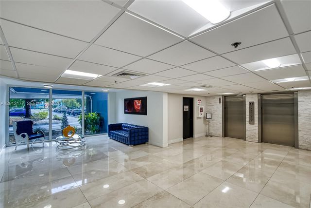 919 Hillcrest 607, Hollywood, FL 33021