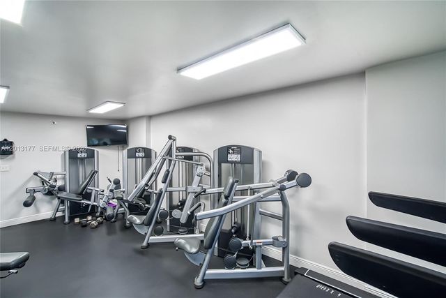 919 Hillcrest 607, Hollywood, FL 33021