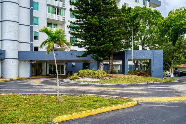919 Hillcrest 607, Hollywood, FL 33021