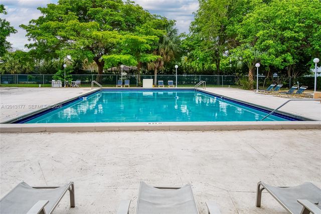 919 Hillcrest 607, Hollywood, FL 33021