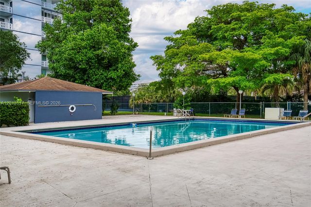 919 Hillcrest 607, Hollywood, FL 33021
