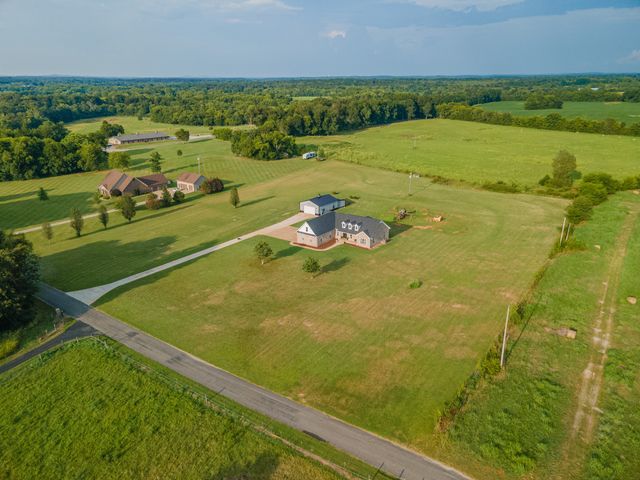 2829 Anes Station Rd, Lewisburg, TN 37091