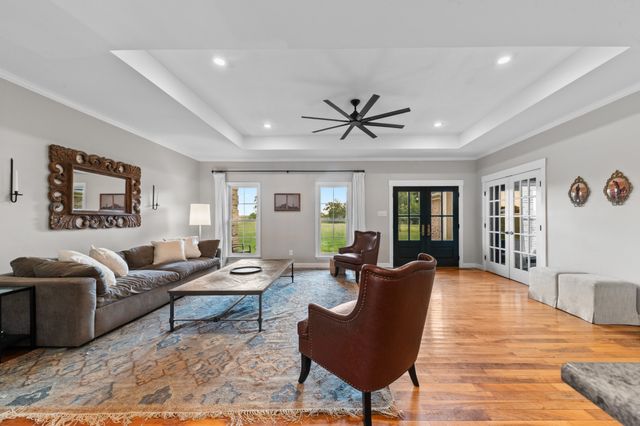 2829 Anes Station Rd, Lewisburg, TN 37091