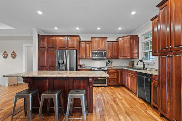 2829 Anes Station Rd, Lewisburg, TN 37091
