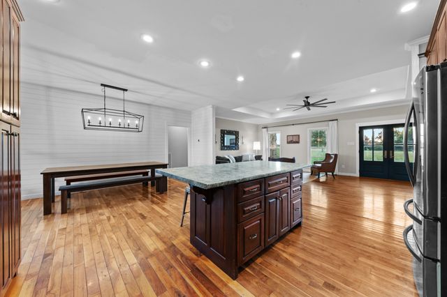 2829 Anes Station Rd, Lewisburg, TN 37091