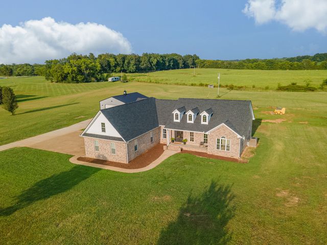 2829 Anes Station Rd, Lewisburg, TN 37091