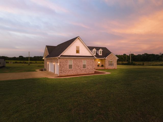 2829 Anes Station Rd, Lewisburg, TN 37091