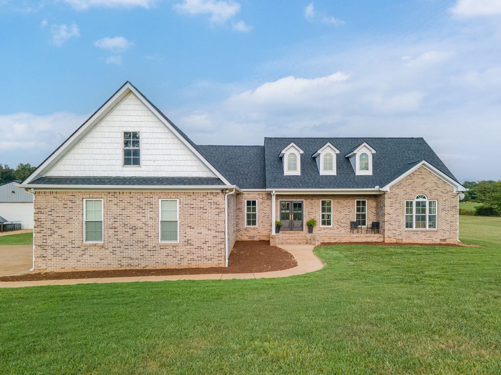 2829 Anes Station Rd, Lewisburg, TN 37091