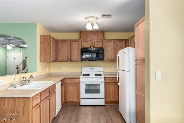 6542 Escatawpa Bay Court, Las Vegas, NV 89122