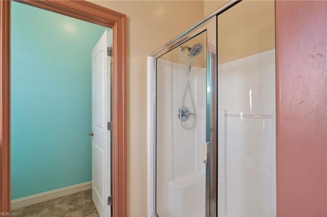 3973 Grand Isle DR, Chesapeake, VA 23323