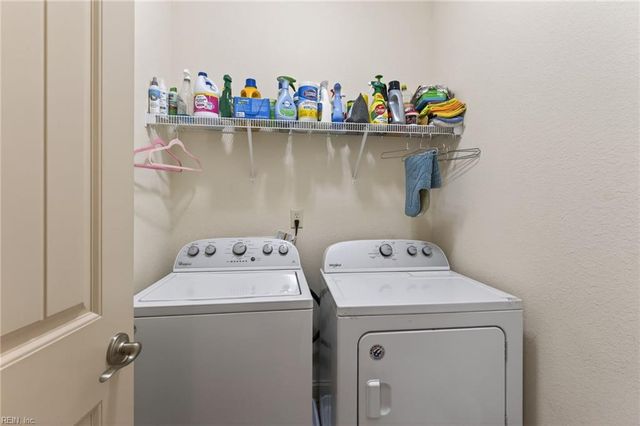 3973 Grand Isle DR, Chesapeake, VA 23323