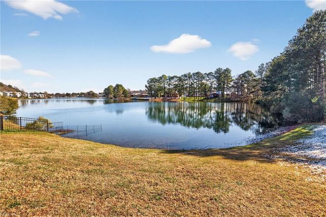 3973 Grand Isle DR, Chesapeake, VA 23323