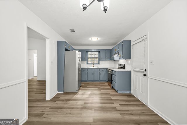 613 Windsor Drive, Conyers, GA 30094