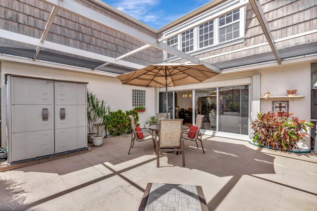 11571 Winchester Drive 27 D, Palm Beach Gardens, FL 33410