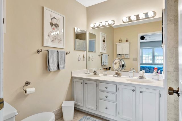 11571 Winchester Drive 27 D, Palm Beach Gardens, FL 33410