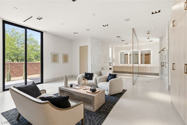 63 Midnight Sky Drive, Las Vegas, NV 89135
