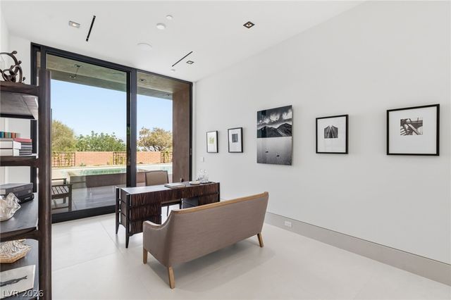 63 Midnight Sky Drive, Las Vegas, NV 89135