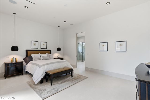 63 Midnight Sky Drive, Las Vegas, NV 89135
