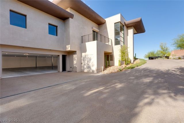 63 Midnight Sky Drive, Las Vegas, NV 89135