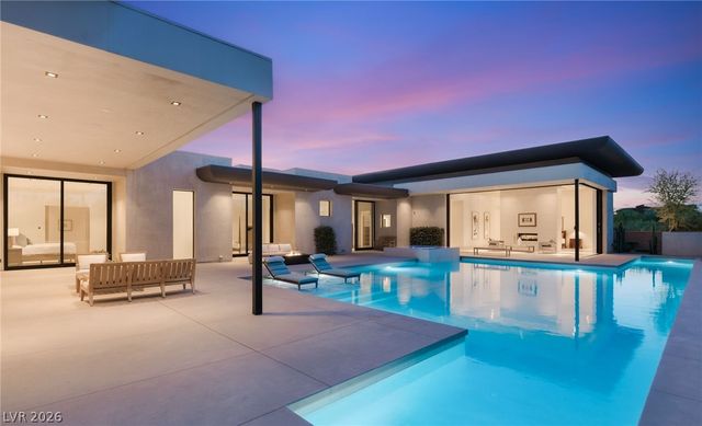 63 Midnight Sky Drive, Las Vegas, NV 89135