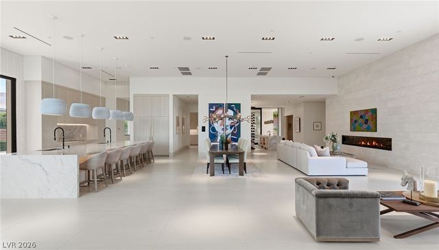 63 Midnight Sky Drive, Las Vegas, NV 89135