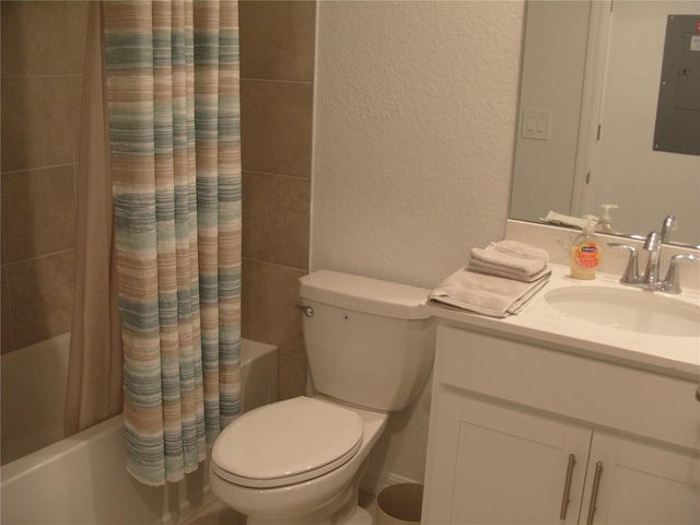 17540 OPAL SAND DRIVE 204, Venice, FL 34293