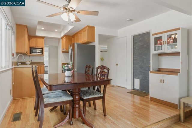 4580 Harper Ct, Pleasanton, CA 94588