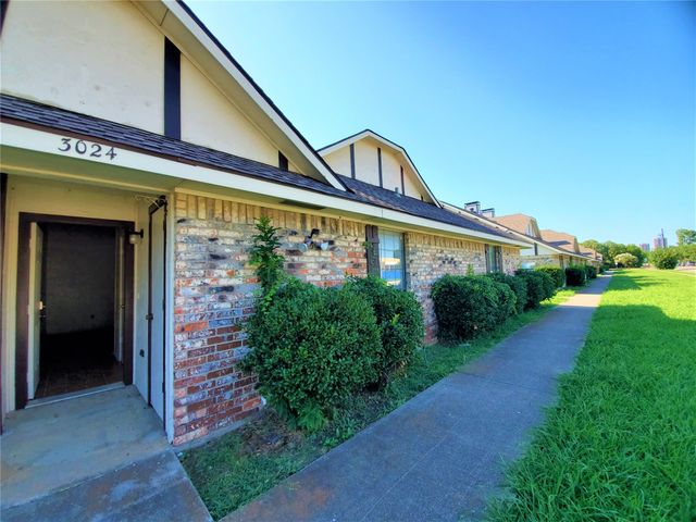 3024-3030 N Bell Avenue, Denton, TX 76209