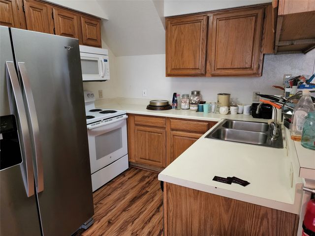 3024-3030 N Bell Avenue, Denton, TX 76209