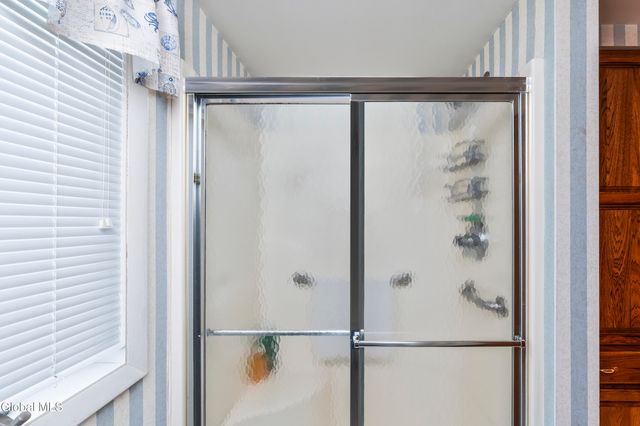 22 Heatherington Street, Scotia, NY 12302