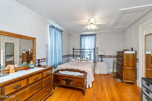 22 Heatherington Street, Scotia, NY 12302