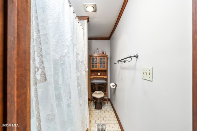 22 Heatherington Street, Scotia, NY 12302