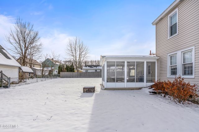 22 Heatherington Street, Scotia, NY 12302