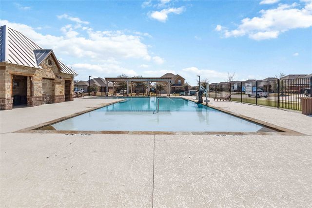 1450 Arabella Avenue, Forney, TX 75126